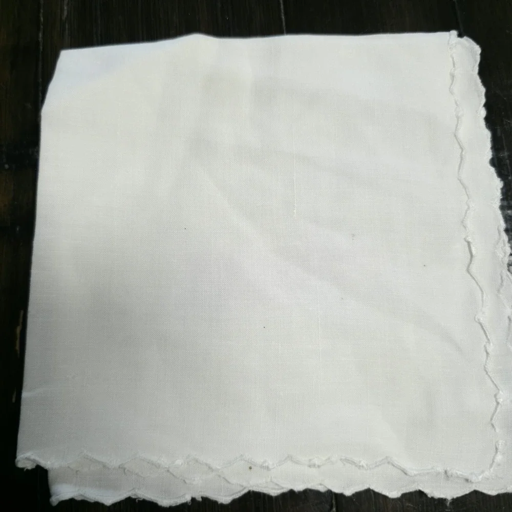 VTG White Embroidered Handkerchiefs Lot Butterfly Floral Scalloped Edge Bridal